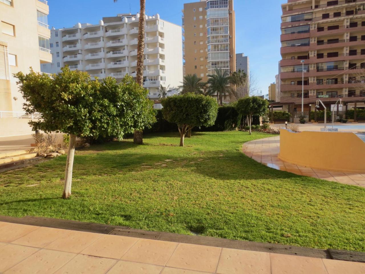 Clubrent - Apartamentos Apolo 17 Calpe Buitenkant foto