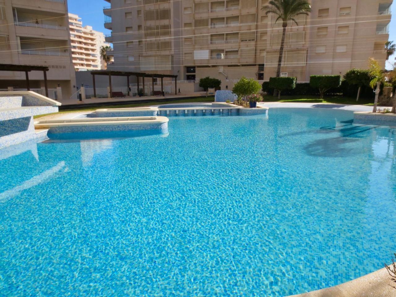 Clubrent - Apartamentos Apolo 17 Calpe Buitenkant foto